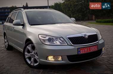 Универсал Skoda Octavia 2010 в 