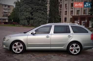 Универсал Skoda Octavia 2010 в 