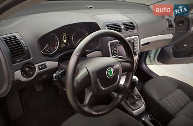 Универсал Skoda Octavia 2010 в 