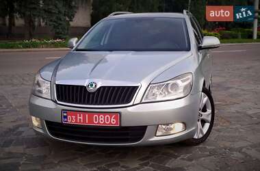 Универсал Skoda Octavia 2010 в 