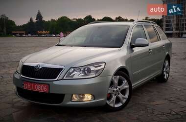 Универсал Skoda Octavia 2010 в 