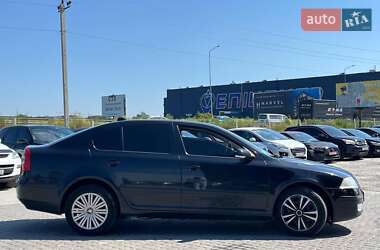 Лифтбек Skoda Octavia 2008 в 