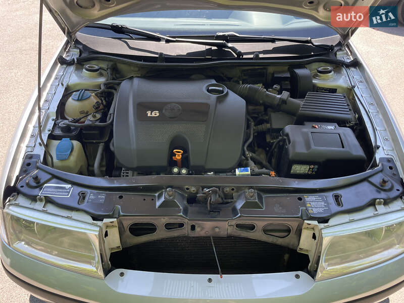 Универсал Skoda Octavia 2006 в Киеве