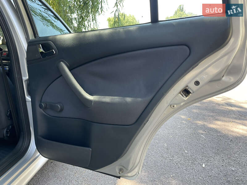 Универсал Skoda Octavia 2006 в Киеве