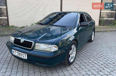 Лифтбек Skoda Octavia 1998 в Ивано-Франковске