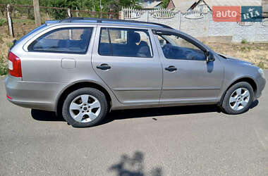 Универсал Skoda Octavia 2011 в 
