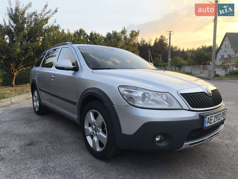 Универсал Skoda Octavia 2012 в Павлограде фото 2 Универсал Skoda Octavia 2012 в Павлограде