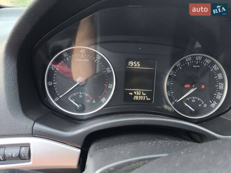 Универсал Skoda Octavia 2012 в Павлограде фото 18 Универсал Skoda Octavia 2012 в Павлограде