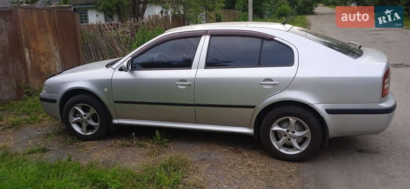 Ліфтбек Skoda Octavia 2006 в Черкасах фото 2 Ліфтбек Skoda Octavia 2006 в Черкасах