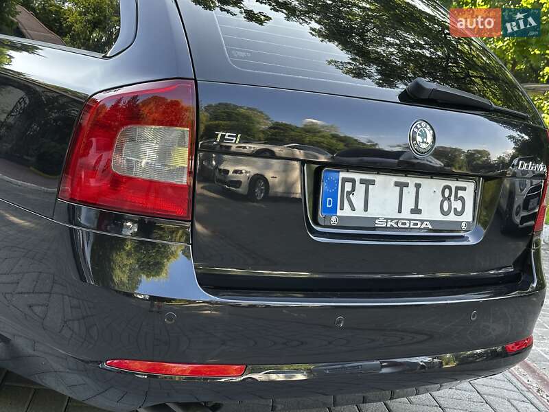 Універсал Skoda Octavia 2011 в Дрогобичі