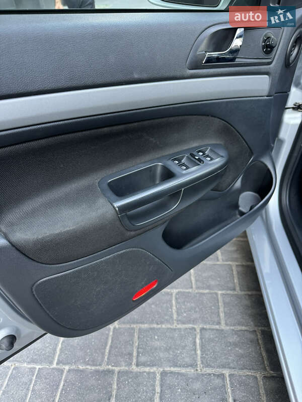 Универсал Skoda Octavia 2012 в Ивано-Франковске