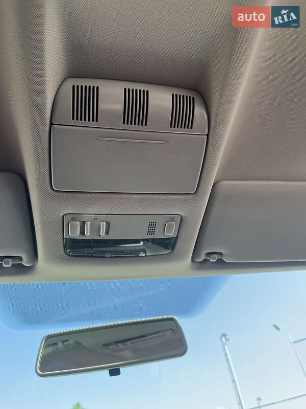 Лифтбек Skoda Octavia 2011 в Киеве