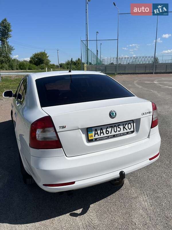 Лифтбек Skoda Octavia 2011 в Киеве
