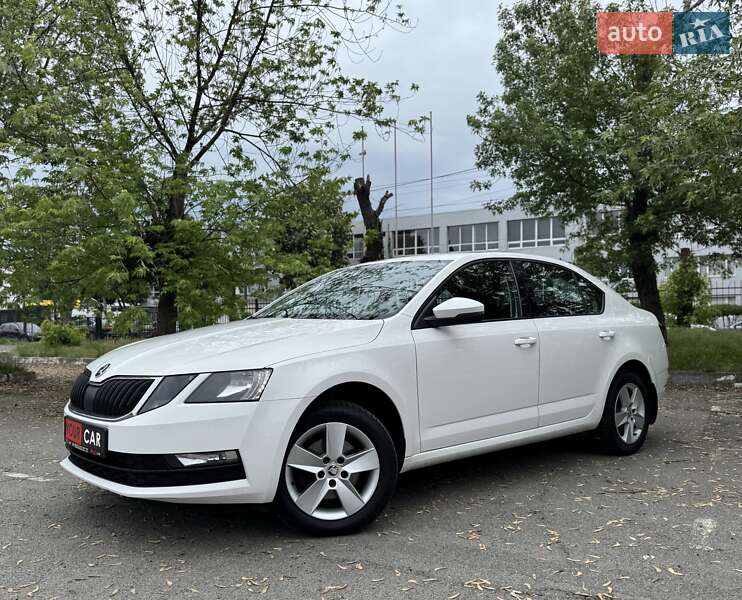 Лифтбек Skoda Octavia 2018 в Киеве