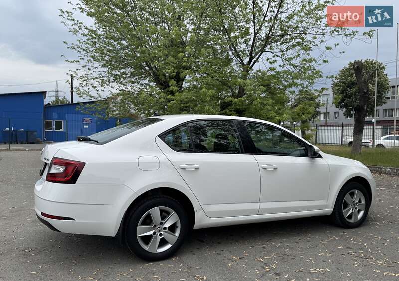Лифтбек Skoda Octavia 2018 в Киеве