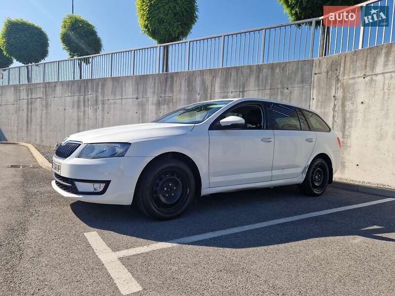 Универсал Skoda Octavia 2016 в 
