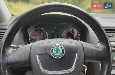 Универсал Skoda Octavia 2011 в 