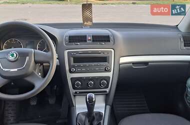 Лифтбек Skoda Octavia 2012 в 