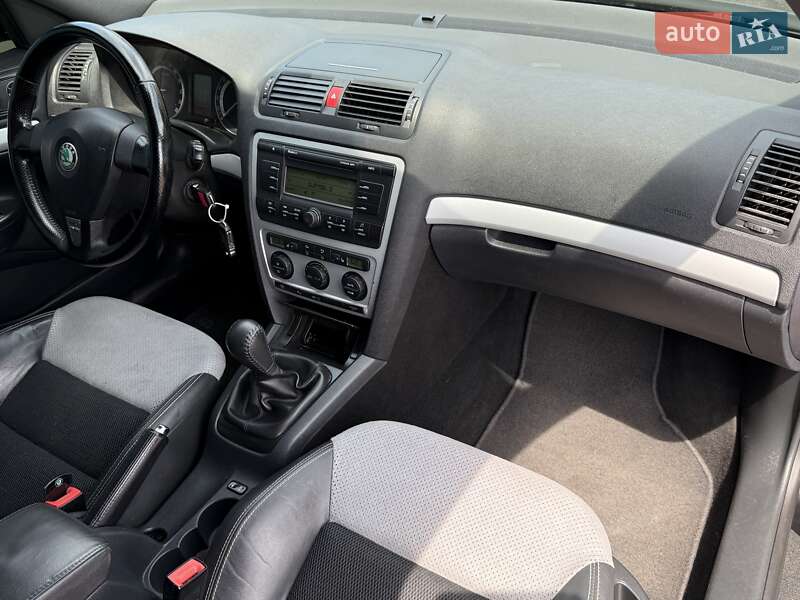 Ліфтбек Skoda Octavia 2006 в Києві