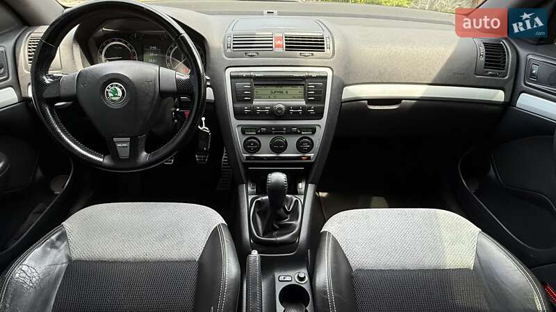 Ліфтбек Skoda Octavia 2006 в Києві