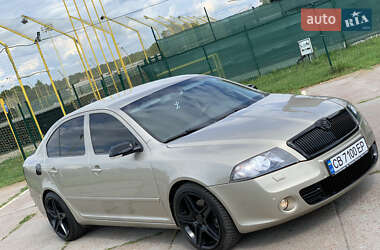Лифтбек Skoda Octavia 2005 в Чернигове