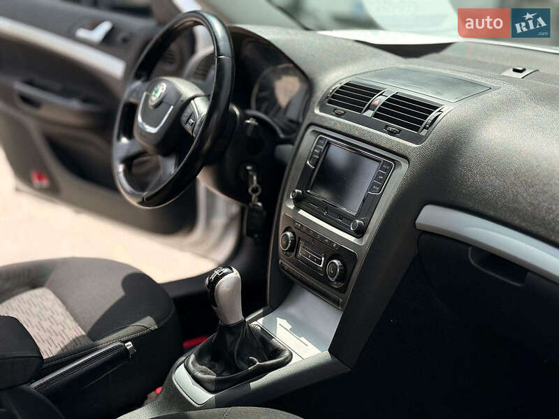 Универсал Skoda Octavia 2008 в Львове фото 28 Универсал Skoda Octavia 2008 в Львове
