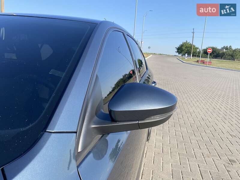 Ліфтбек Skoda Octavia 2016 в Новомиколаївці
