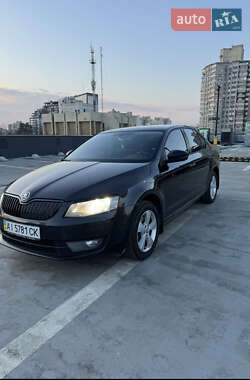 Лифтбек Skoda Octavia 2013 в Киеве