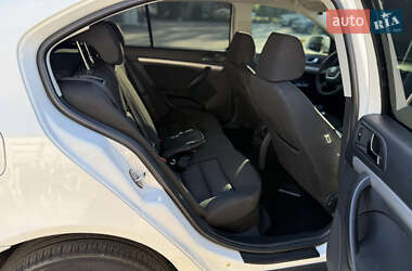 Лифтбек Skoda Octavia 2010 в 