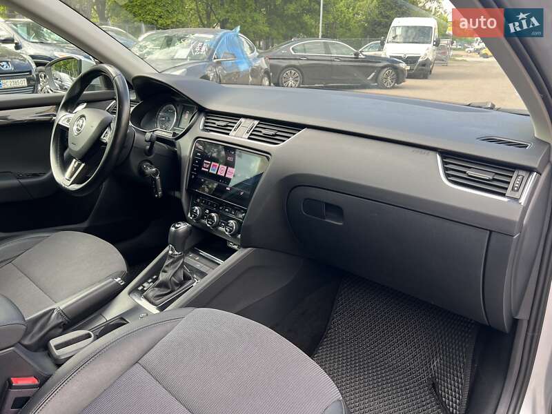 Универсал Skoda Octavia 2018 в Львове