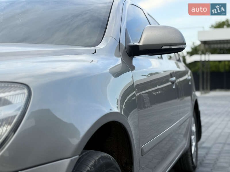 Лифтбек Skoda Octavia 2011 в Каменец-Подольском