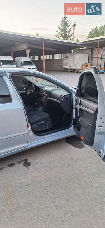 Лифтбек Skoda Octavia 2011 в Хмельницком