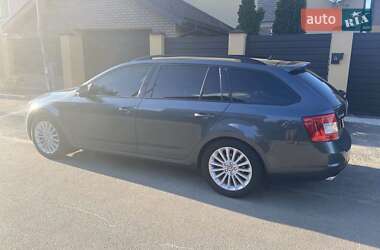 Универсал Skoda Octavia 2015 в 