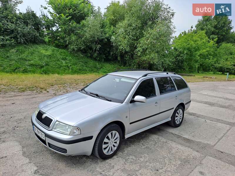 Универсал Skoda Octavia 2008 в Староконстантинове