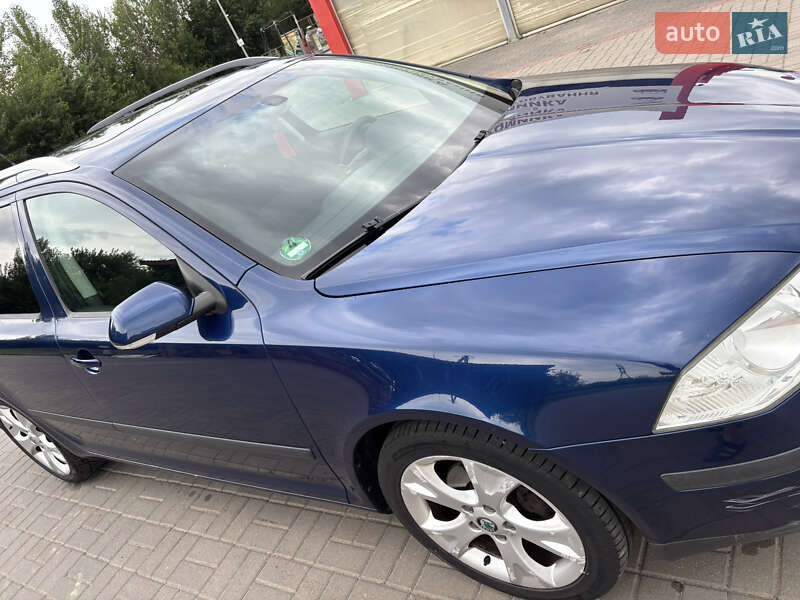 Универсал Skoda Octavia 2008 в Нововолынске