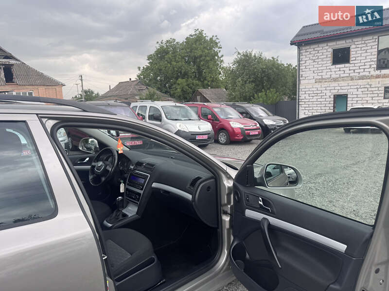 Универсал Skoda Octavia 2010 в Звенигородке