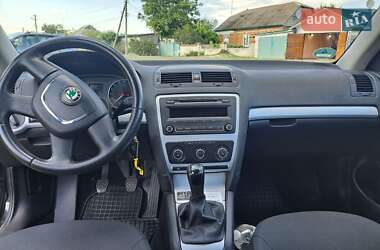 Универсал Skoda Octavia 2009 в 