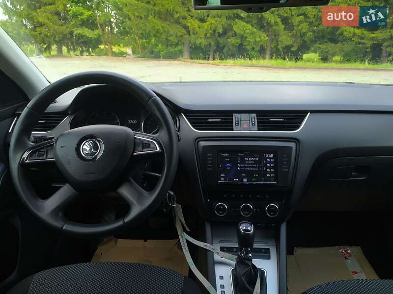 Универсал Skoda Octavia 2015 в Дубно