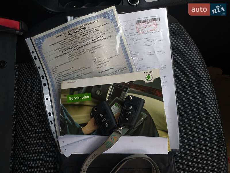 Универсал Skoda Octavia 2015 в Дубно