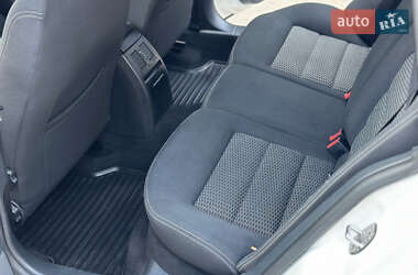 Универсал Skoda Octavia 2011 в 