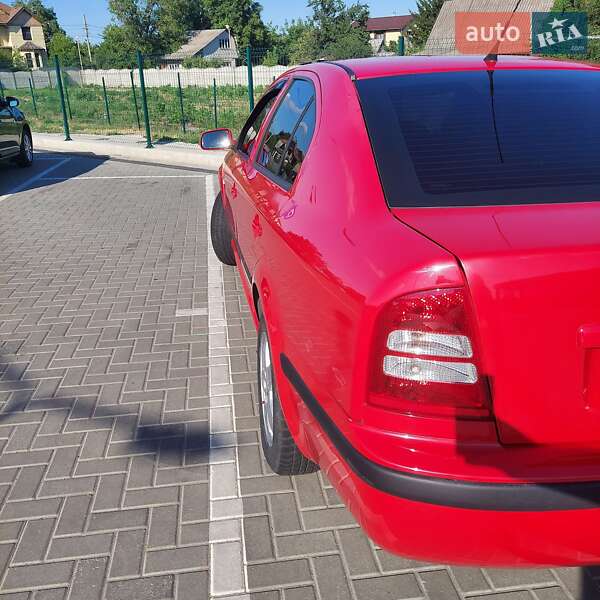 Лифтбек Skoda Octavia 2005 в Днепре