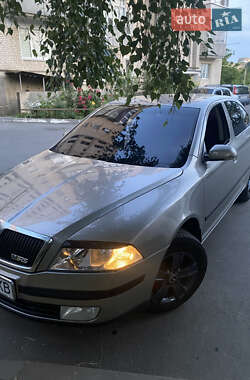 Лифтбек Skoda Octavia 2007 в 