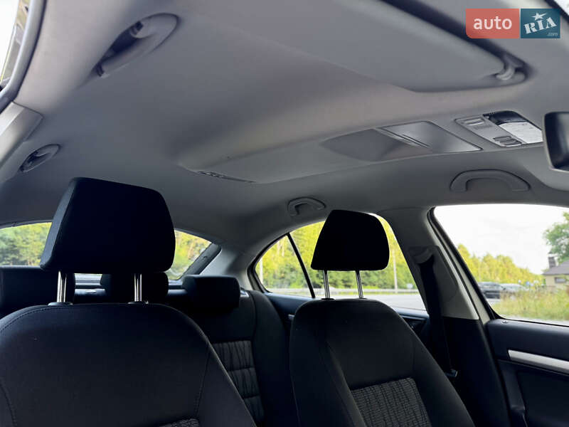 Лифтбек Skoda Octavia 2010 в Виннице