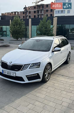Універсал Skoda Octavia 2017 в Хмельницькому