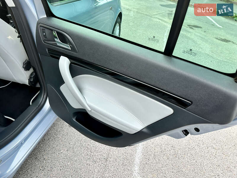 Универсал Skoda Octavia 2009 в Виннице
