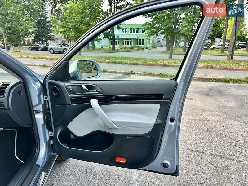 Универсал Skoda Octavia 2009 в Виннице
