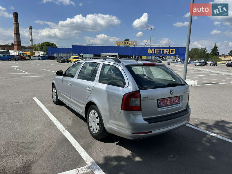 Универсал Skoda Octavia 2009 в Житомире