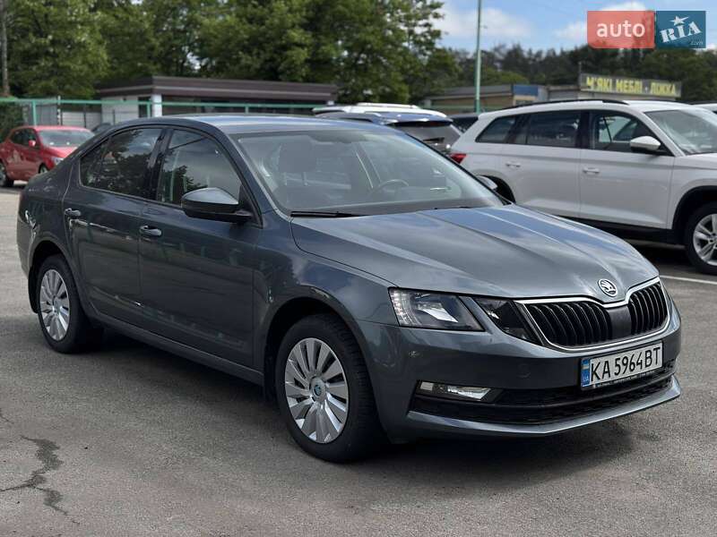 Лифтбек Skoda Octavia 2019 в Киеве