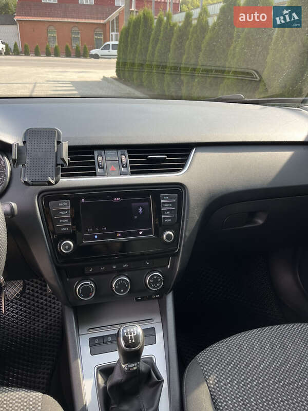 Универсал Skoda Octavia 2016 в Виннице
