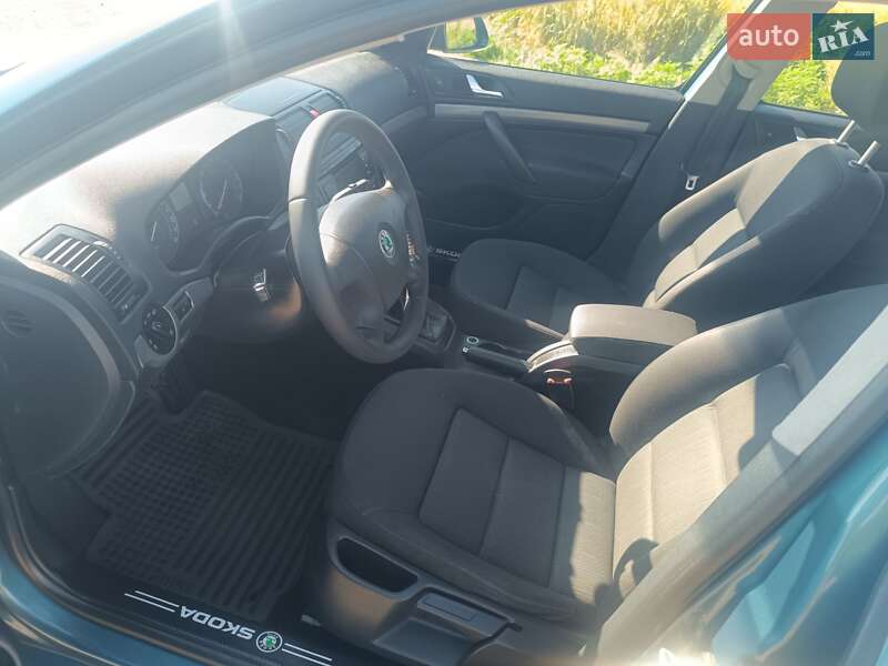 Универсал Skoda Octavia 2006 в Бобровице
